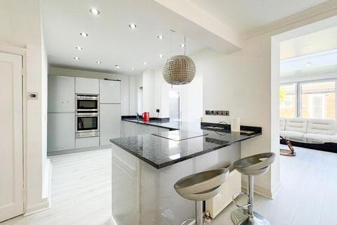 undefined, Alders Road, Edgware HA8
