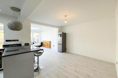 undefined, Alders Road, Edgware HA8