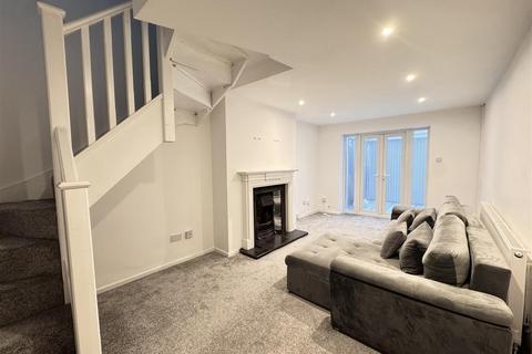 undefined, Moss Lane, Timperley, Altrincham