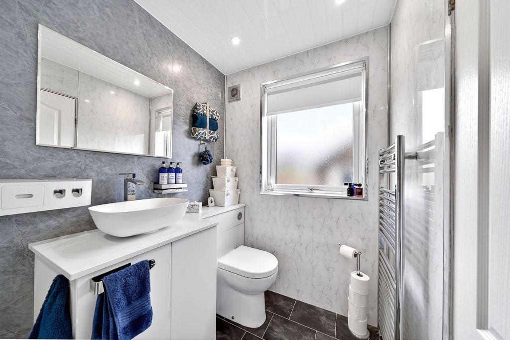 Family Shower Room