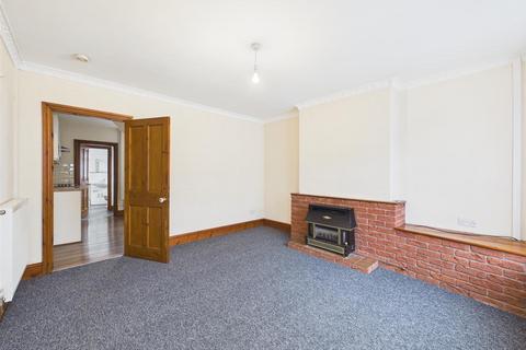 2 bedroom terraced house to rent, North Street, Nuneaton
