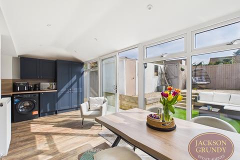 undefined, The Avenue, Kingsthorpe, NN2 8PR