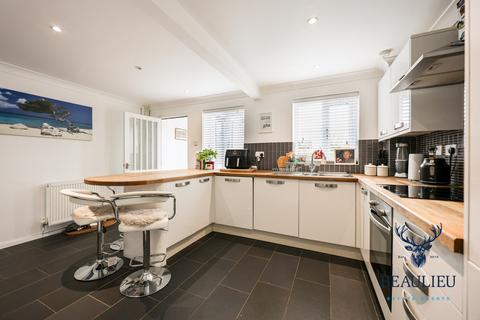 4 bedroom detached house for sale, Chelmsford CM1