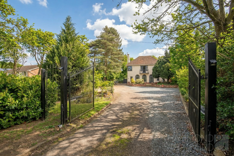 undefined, Bluebell Road, Eaton