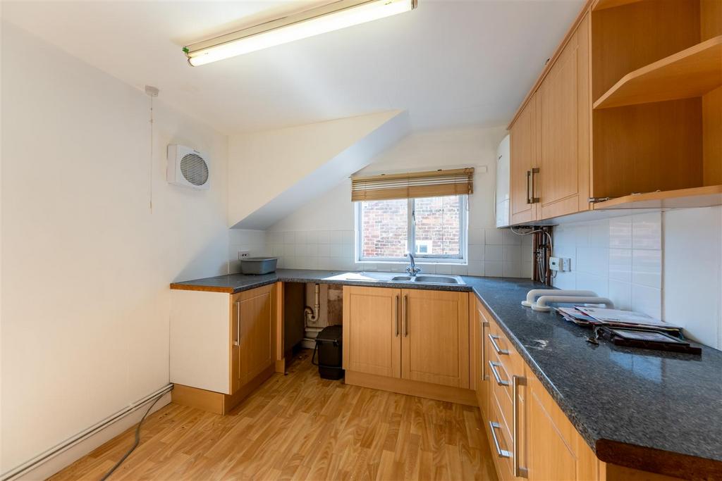 57 B High Street-001.jpg