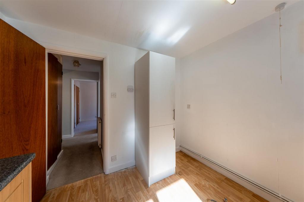 57 B High Street-003.jpg