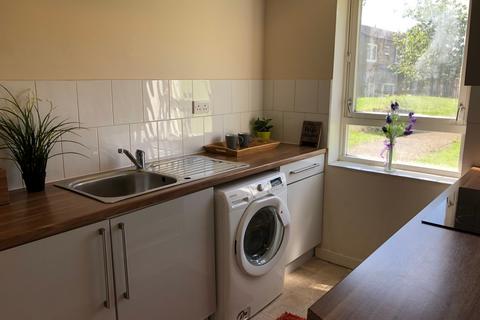 2 bedroom apartment for sale, Burrows Court, Lumbertubs, NN3 8JW