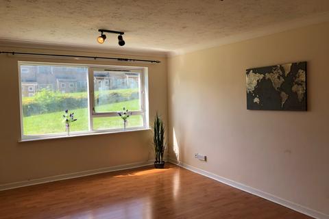 2 bedroom apartment for sale, Burrows Court, Lumbertubs, NN3 8JW