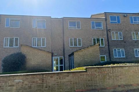 2 bedroom apartment for sale, Burrows Court, Lumbertubs, NN3 8JW
