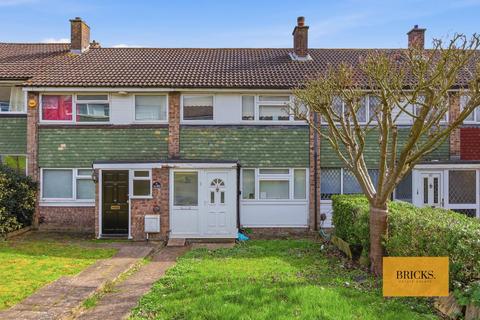 North Dene, Chigwell IG7