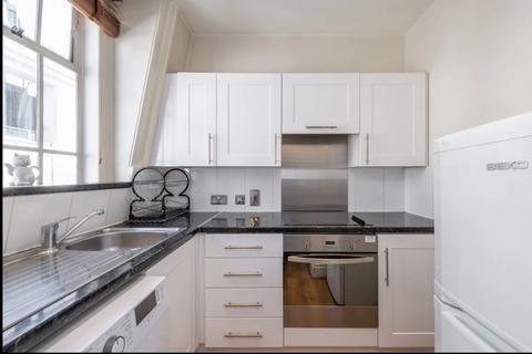 1 bedroom flat to rent, Jermyn Street