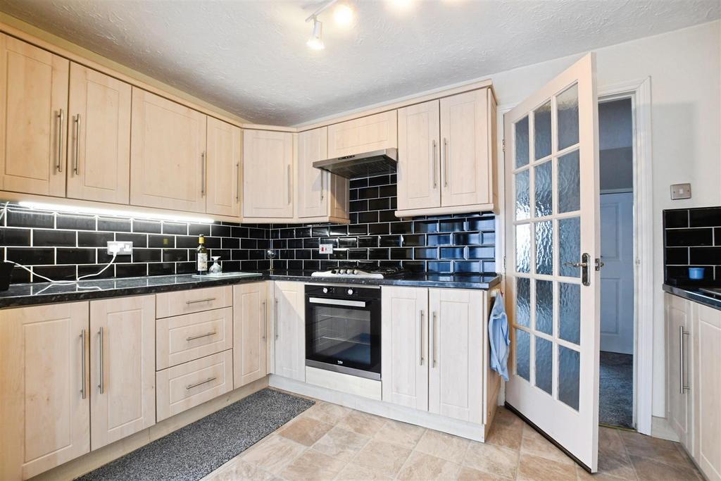 Fitted Kitchen