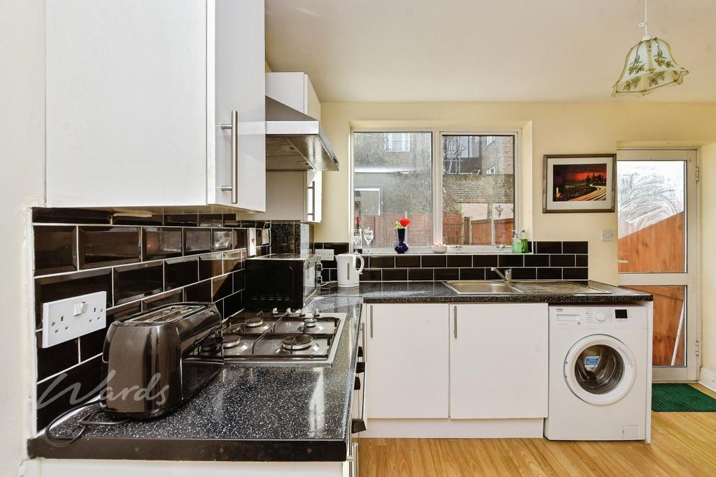 Hereson 9 kitchen...