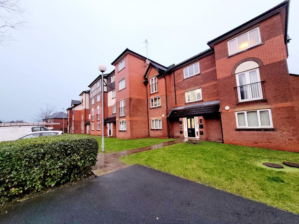 Apartment in Manchester - View 3