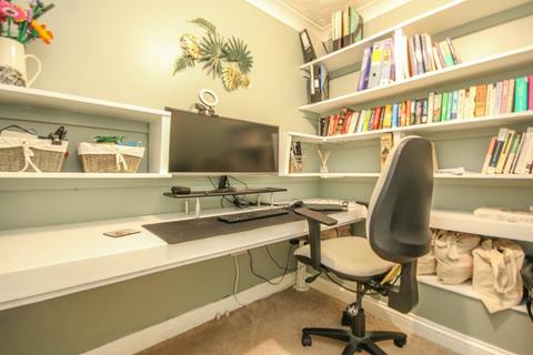 5 bedroom detached house for sale, South Green, Terrington St Clement, PE34