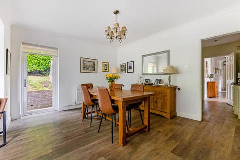 4 bedroom bungalow for sale, Farnham Lane, Haslemere, GU27