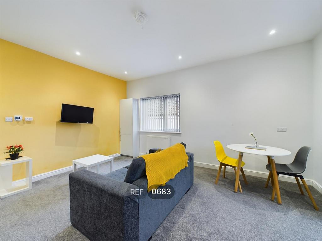 Kitchen/Living area