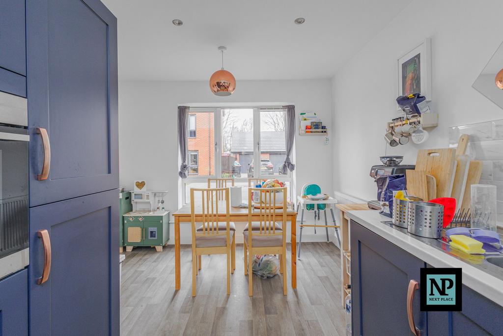 Kitchen / Diner