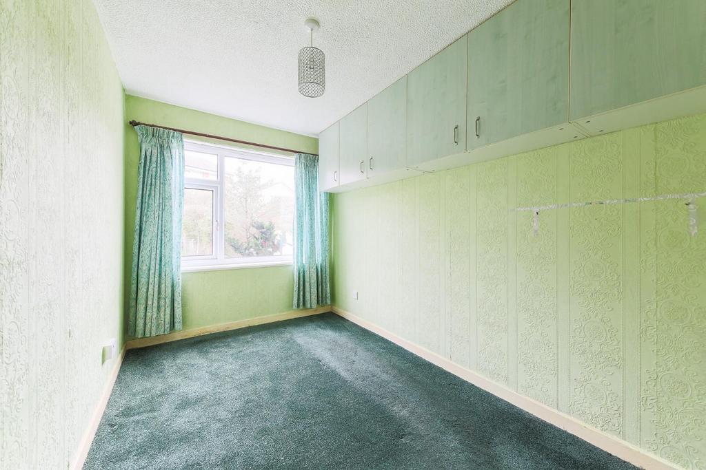 Bedroom 3 .jpg