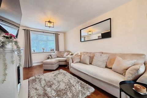 undefined, Dame Flora Robson Avenue