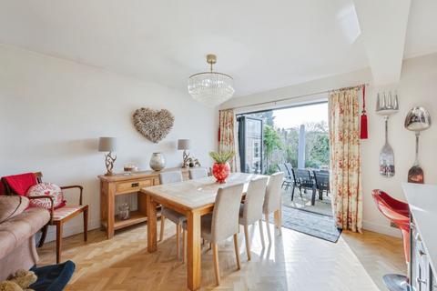3 bedroom bungalow for sale, Orchard Close, Fetcham, Leatherhead, Surrey, KT22