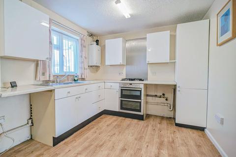 undefined, Attleborough