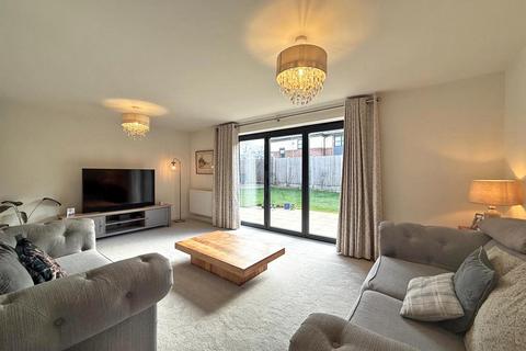 4 bedroom detached house for sale, Murrell Way, Sutton Grange, Shrewsbury