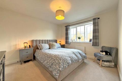 4 bedroom detached house for sale, Murrell Way, Sutton Grange, Shrewsbury