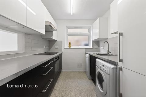 undefined, Brambledown Road, Wallington