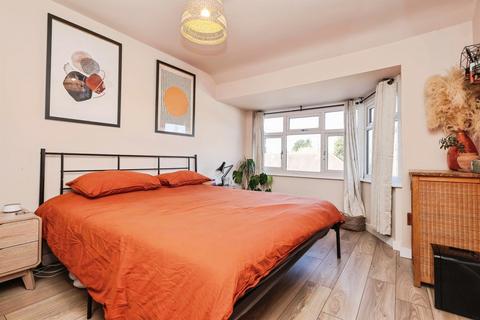 3 bedroom terraced house for sale, Wesley Avenue, Halesowen