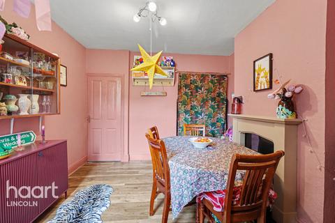 undefined, Whitehall Grove, Lincoln
