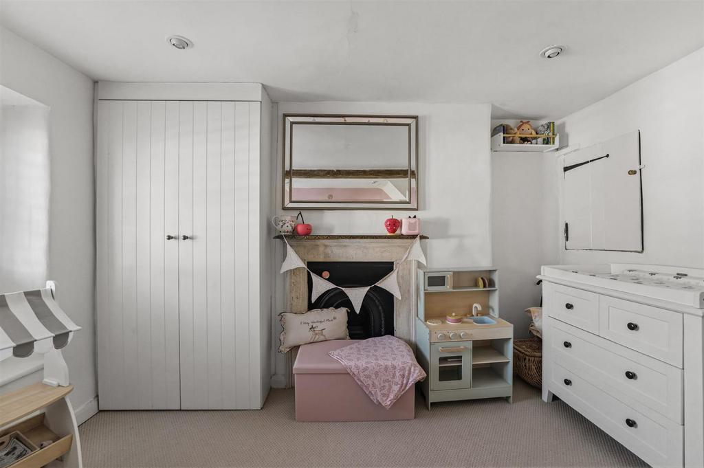 8 Brook Hill-9.jpg
