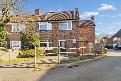 3 bedroom semi-detached house for sale, Criss Grove, Chalfont St. Peter, Gerrards Cross, Buckinghamshire, SL9