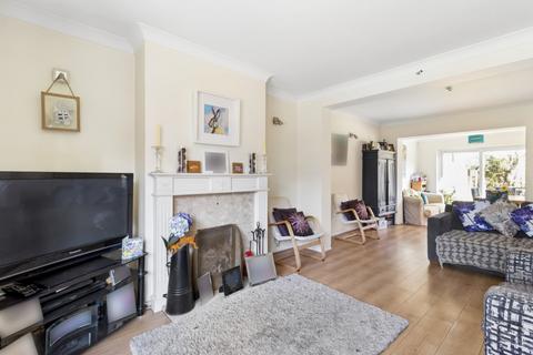 3 bedroom semi-detached house for sale, Criss Grove, Chalfont St. Peter, Gerrards Cross, Buckinghamshire, SL9