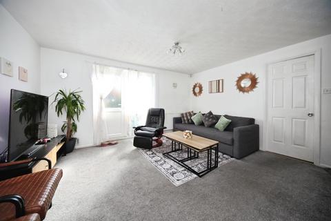 undefined, Linacres, Luton