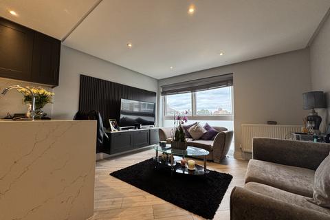 undefined, Mintern Close, Enfield, London, Greater London