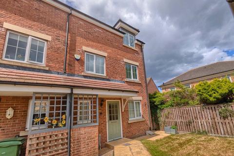 4 bedroom end of terrace house for sale, Rockbourne Way, Ingleby Barwick