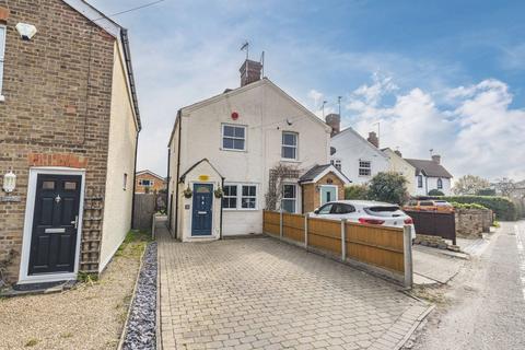 2 bedroom semi-detached house for sale, Fairfield Road, Burnham SL1