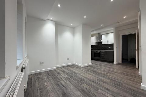 1 bedroom apartment to rent, Chaucer Road, Gillingham, ME7