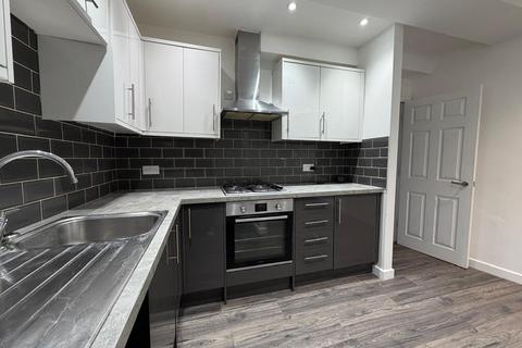 1 bedroom apartment to rent, Chaucer Road, Gillingham, ME7