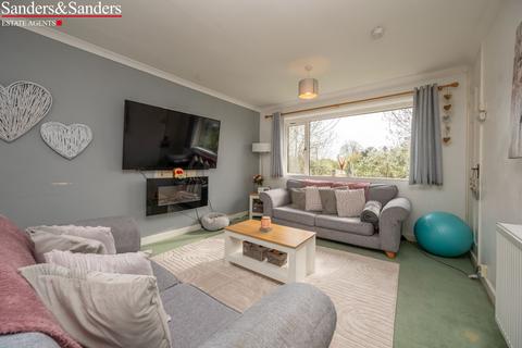 1 bedroom maisonette for sale, Seggs Lane, Alcester, B49