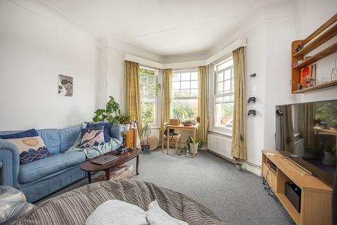 1 bedroom flat to rent, Bedford Hill Balham SW12