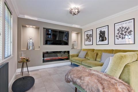 5 bedroom detached house for sale, Andrew Baxter Avenue, Ashgill