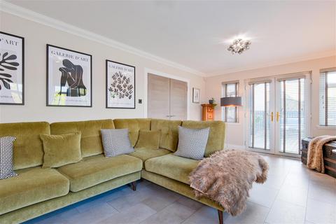5 bedroom detached house for sale, Andrew Baxter Avenue, Ashgill