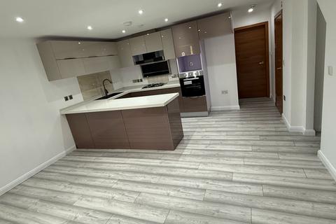 2 bedroom flat to rent, Adelaide Street, Manchester M8