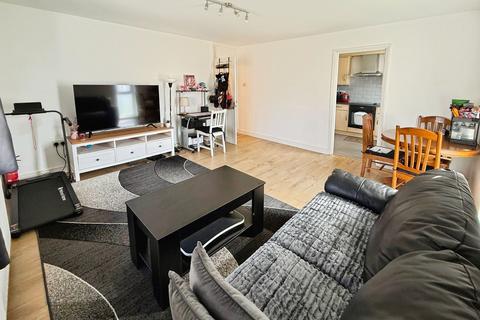 2 bedroom flat for sale, Ambleside Gardens, Sutton SM2