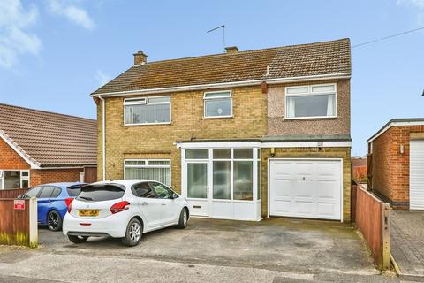 4 bedroom detached house for sale, Philip Avenue, Eastwood, Nottingham