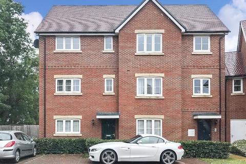 undefined, Rothschild Drive, Southampton, SO31