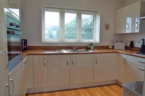 undefined, Rothschild Drive, Southampton, SO31