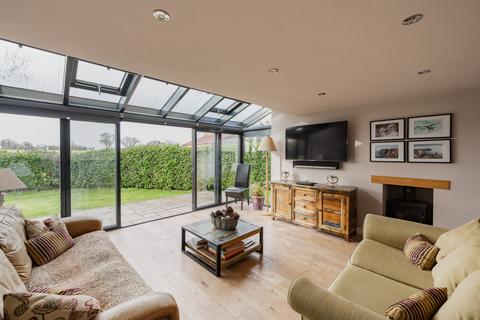 undefined, Black Carr, Besthorpe, Norfolk